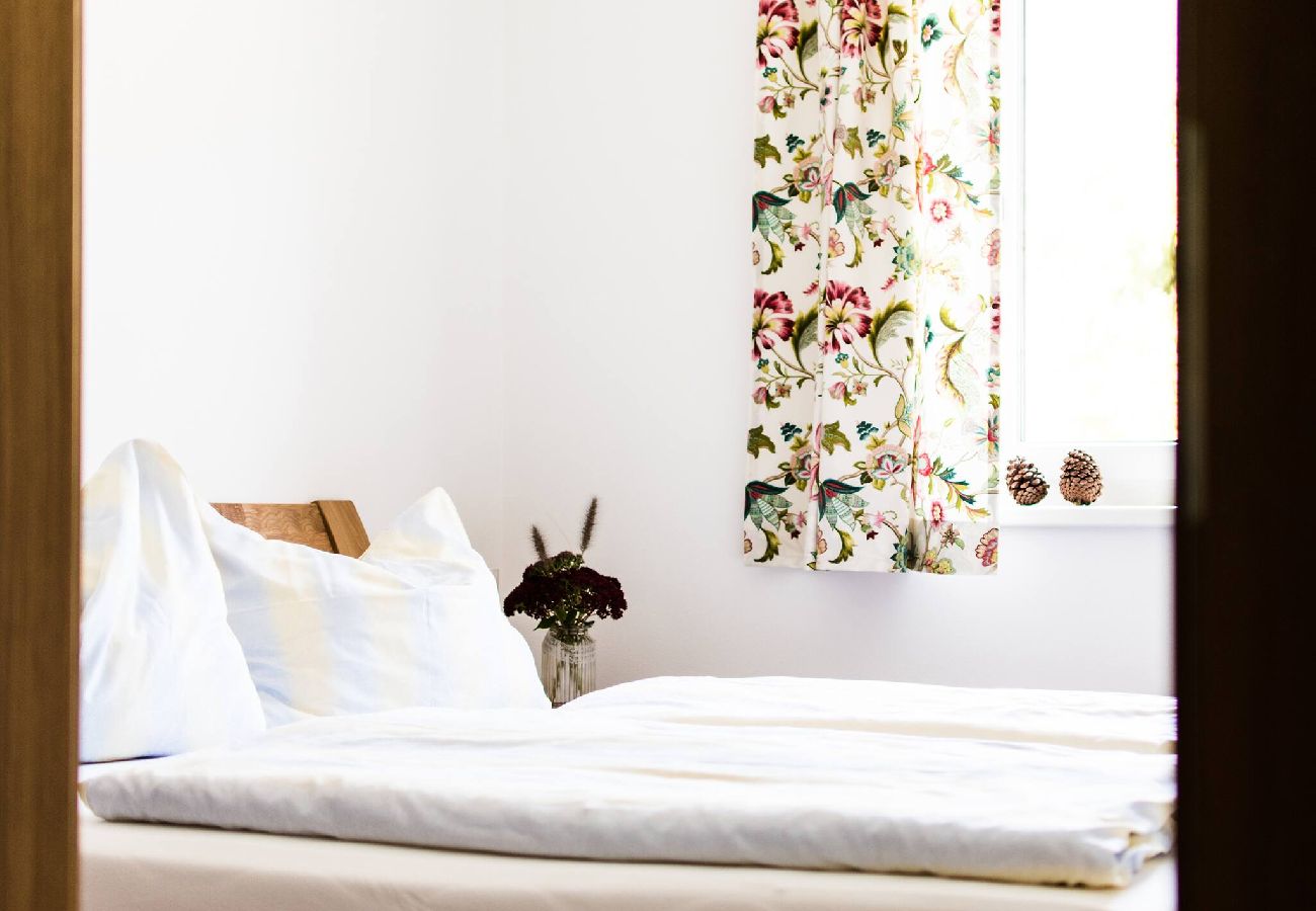 Apartment in Haus im Ennstal - Gästehaus Erika - Blumen&Wiese