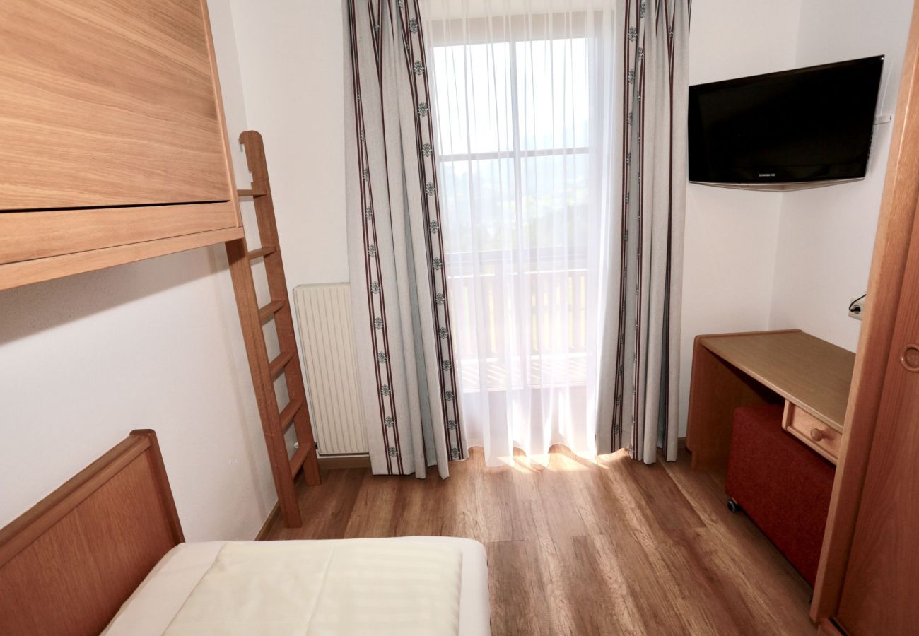 Rent by room in Mitterberg-Sankt Martin - Reisslerhof - Zimmer 37 (EZ)