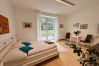 Apartment in Schwechat - Garden Stay Vienna Airport - Giardino