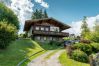 Chalet in Rohrmoos-Untertal - Chalet BergMoment