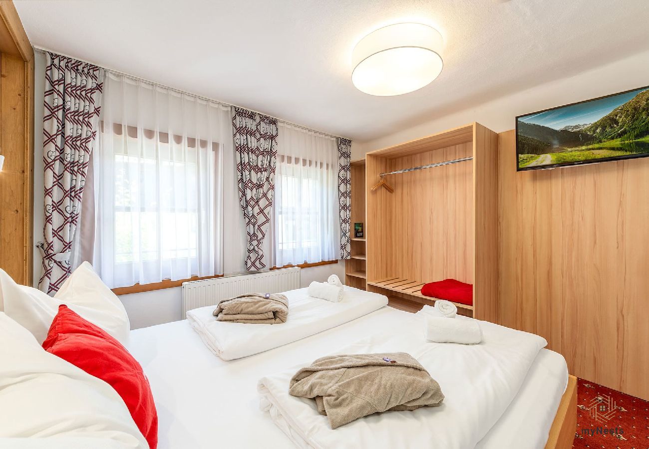 Chalet in Aich-Assach - Chalet am See