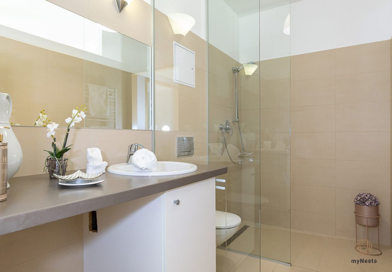 Apartment in Schwechat - Garden Stay Vienna Airport - Bellavista