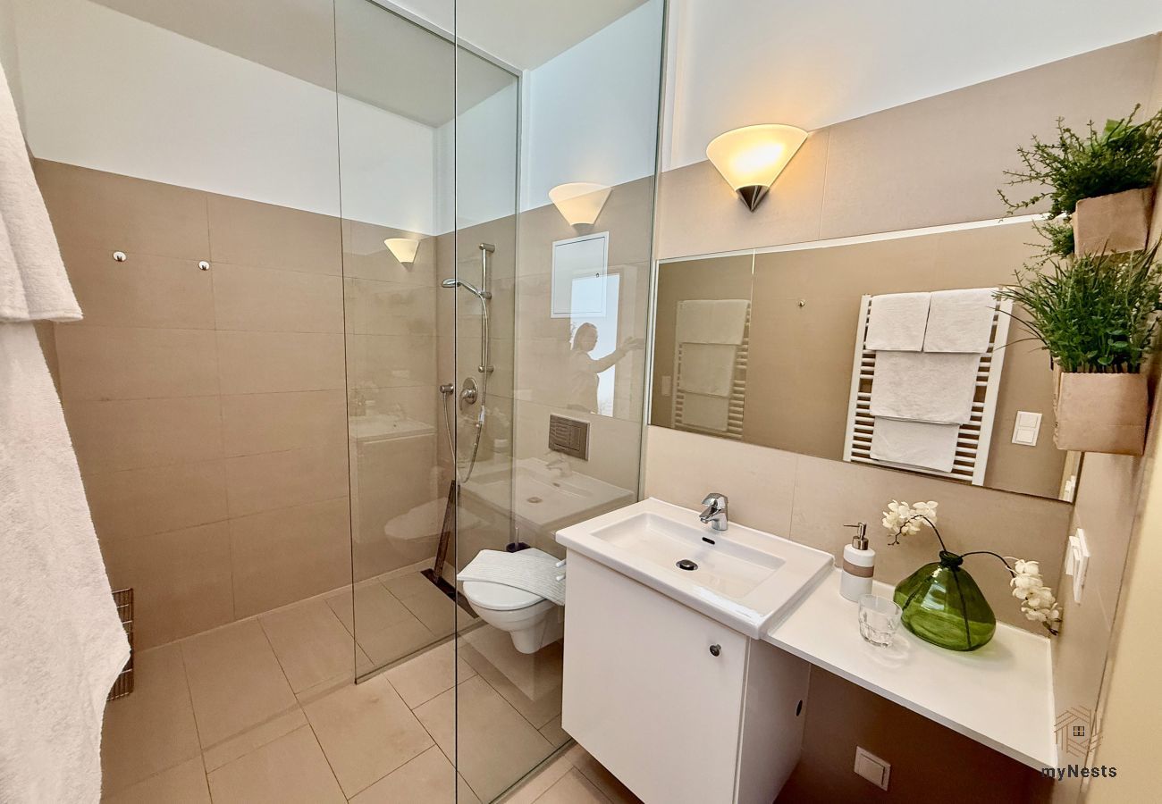Apartment in Schwechat - Garden Stay Vienna Airport - Fiorella