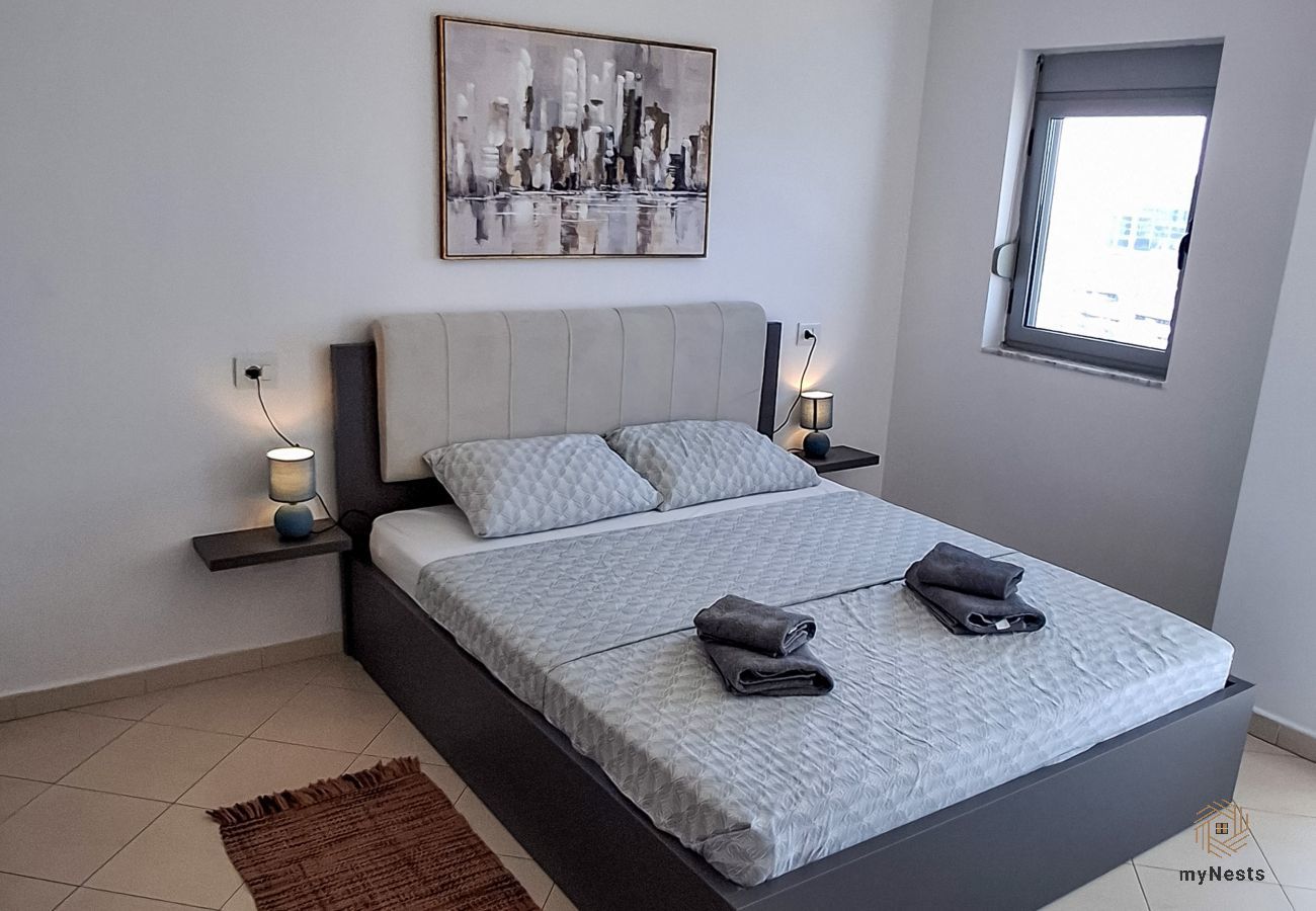 Apartment in Durres - Top Floor Durrës – Sea & Harbor View