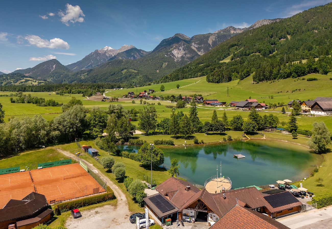 Chalet in Aich-Assach - Chalet am See