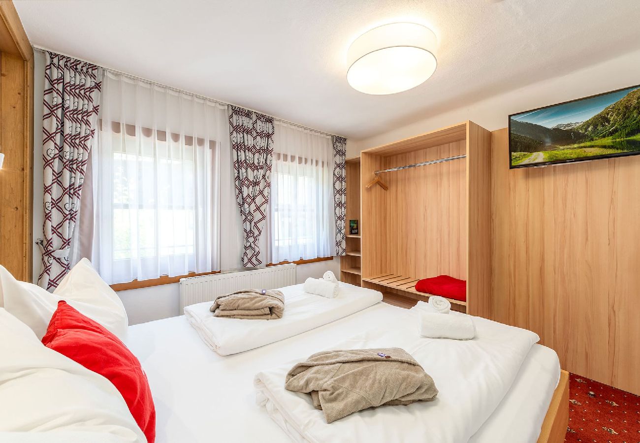 Chalet in Aich-Assach - Chalet am See