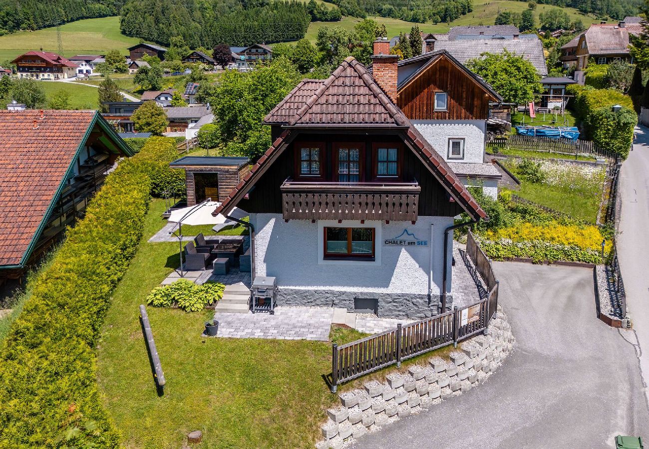 Chalet in Aich-Assach - Chalet am See