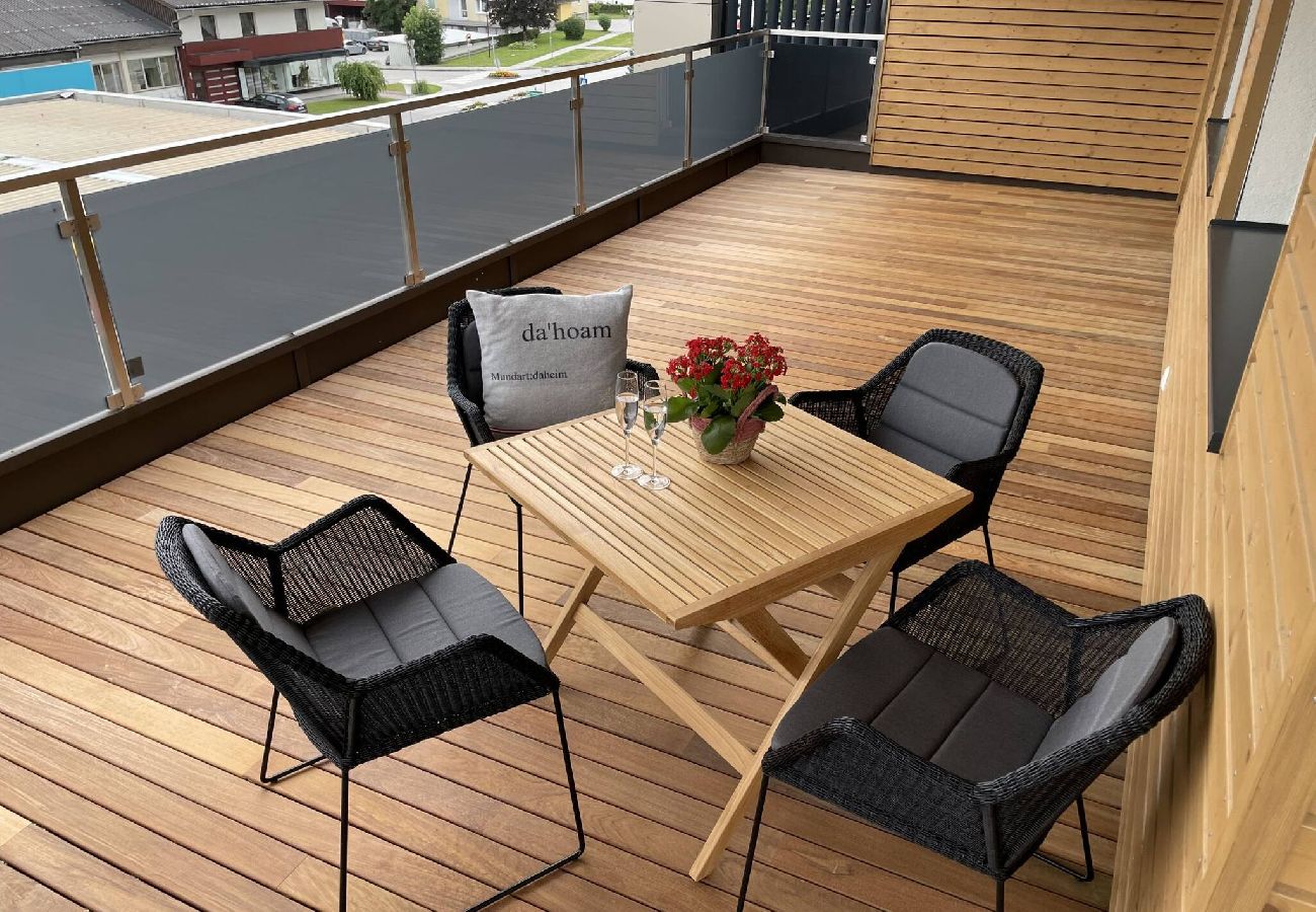 Ferienwohnung in Gröbming - Local View Apartment