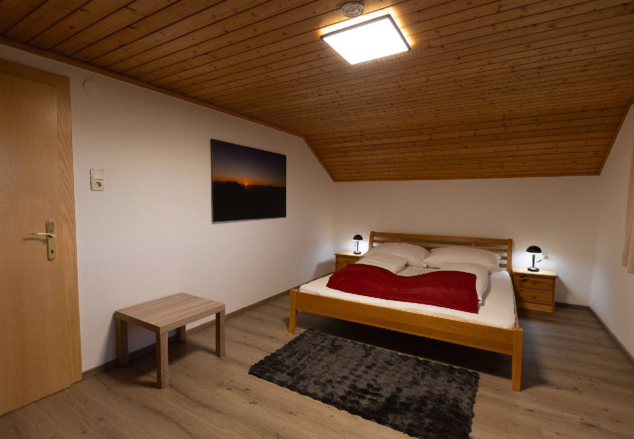 Ferienhaus in Aich-Assach - stoder1800 - Rückzug auf 1.800m