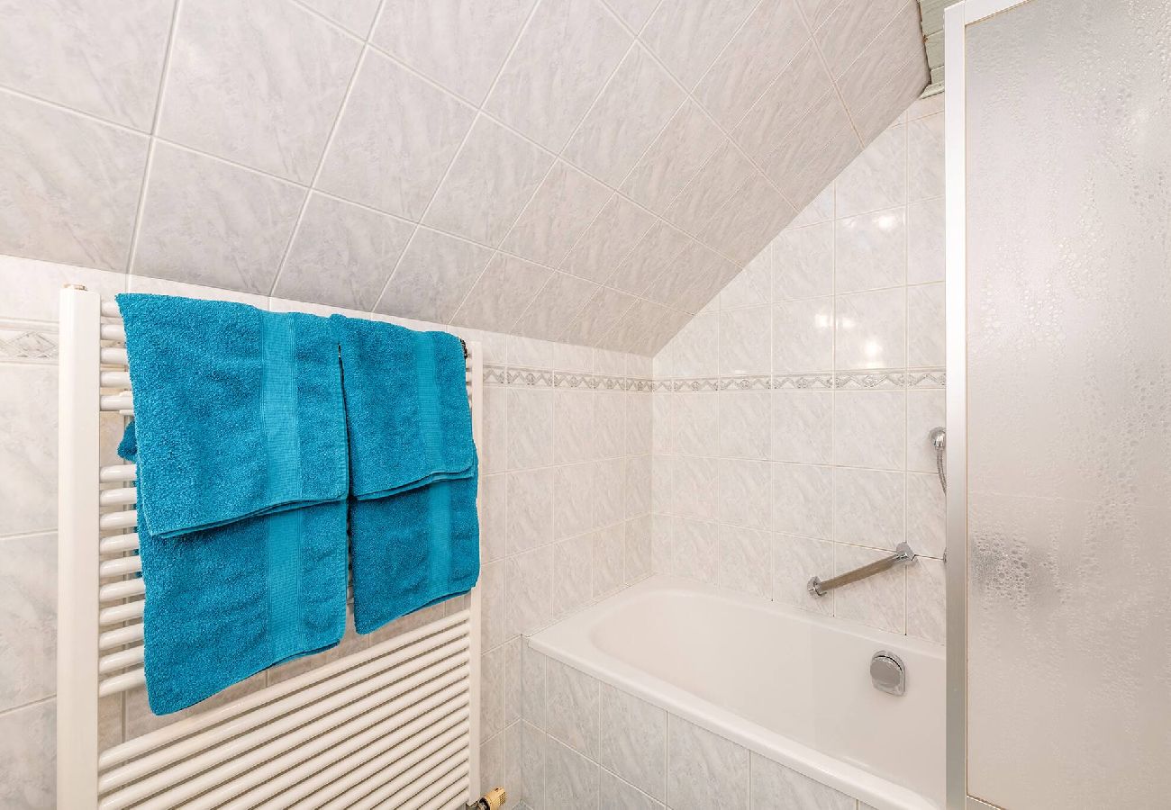 Ferienwohnung in Bad Aussee - Stanglhof - Apartment Sandling