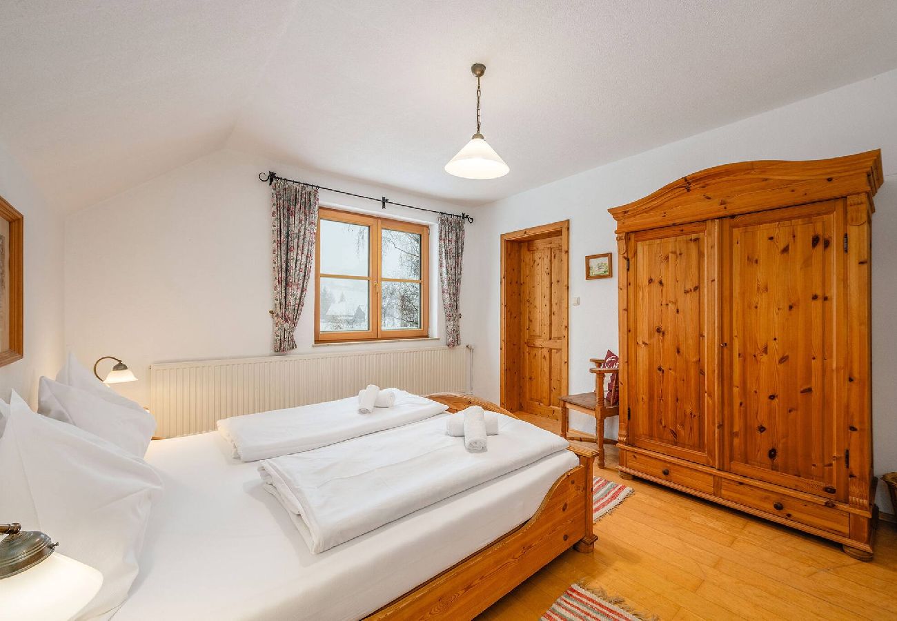 Ferienwohnung in Bad Aussee - Stanglhof - Apartment Sandling