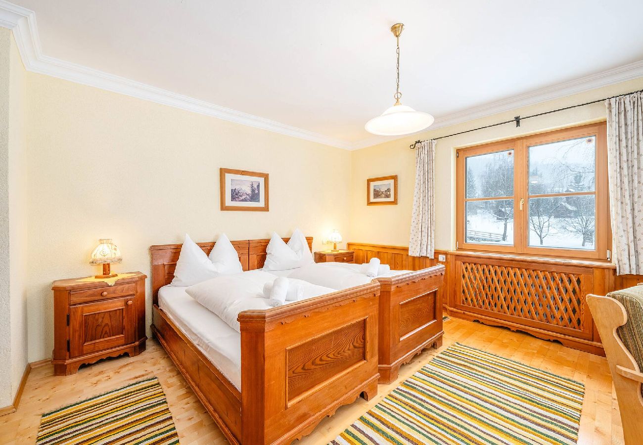 Ferienwohnung in Bad Aussee - Stanglhof - Apartment Loser