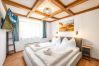 Chalet in Rohrmoos-Untertal - Chalet BergMoment
