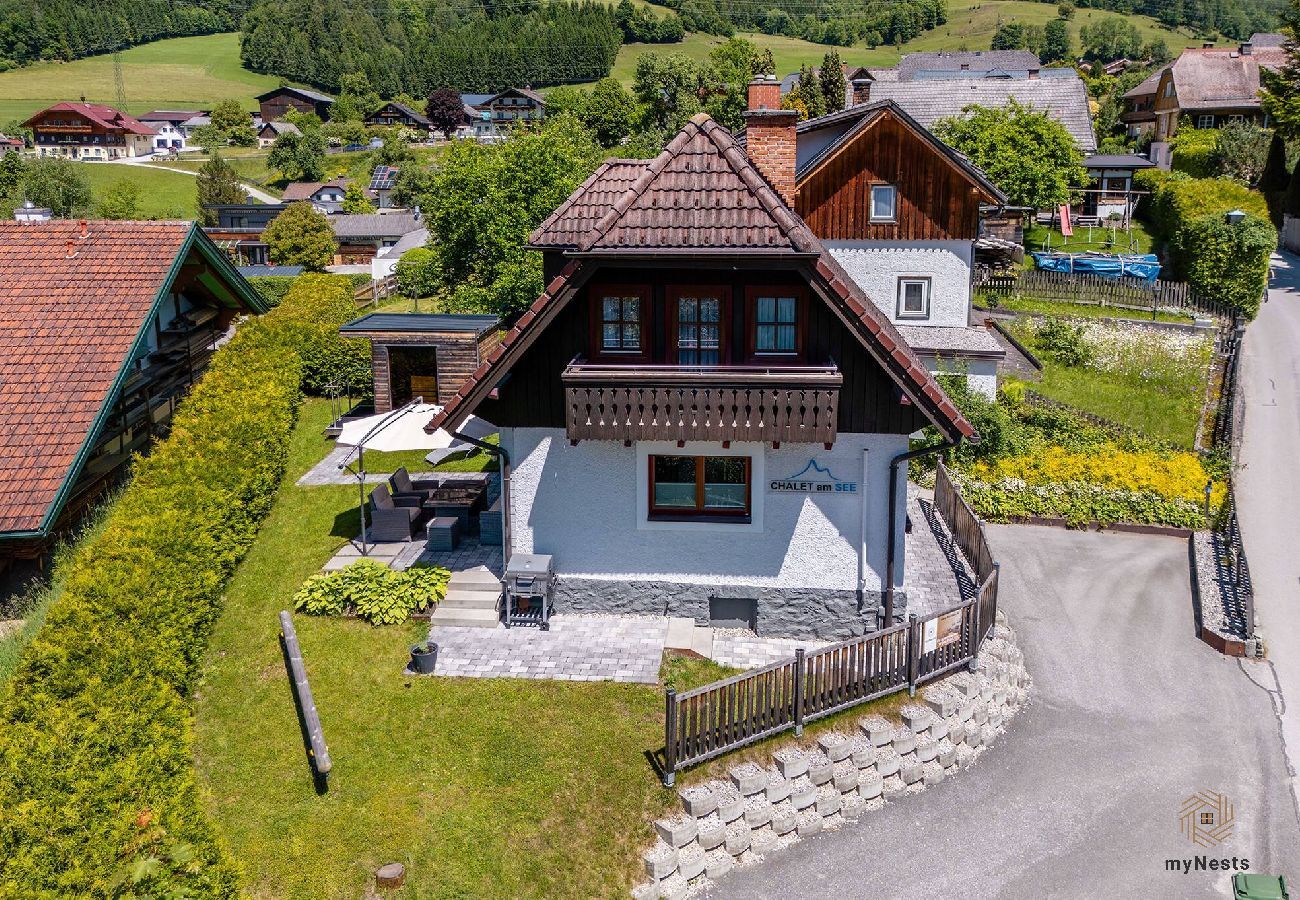 Chalet in Aich-Assach - Chalet am See