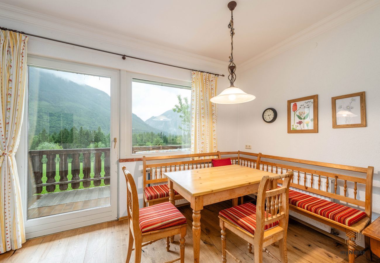 Ferienwohnung in Bad Aussee - Stanglhof - Apartment Sarstein