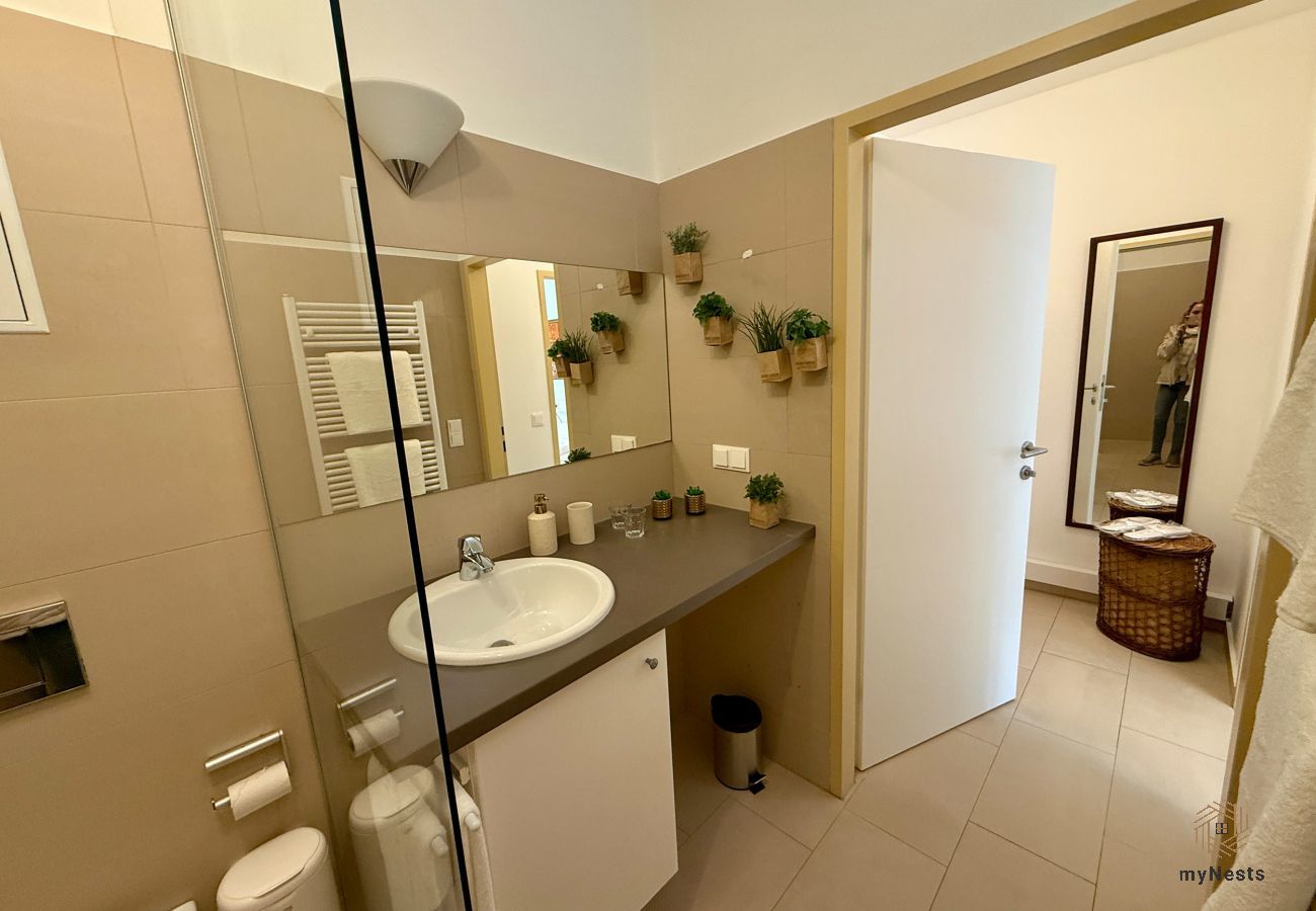 Ferienwohnung in Schwechat - Garden Stay Vienna Airport - Giardino
