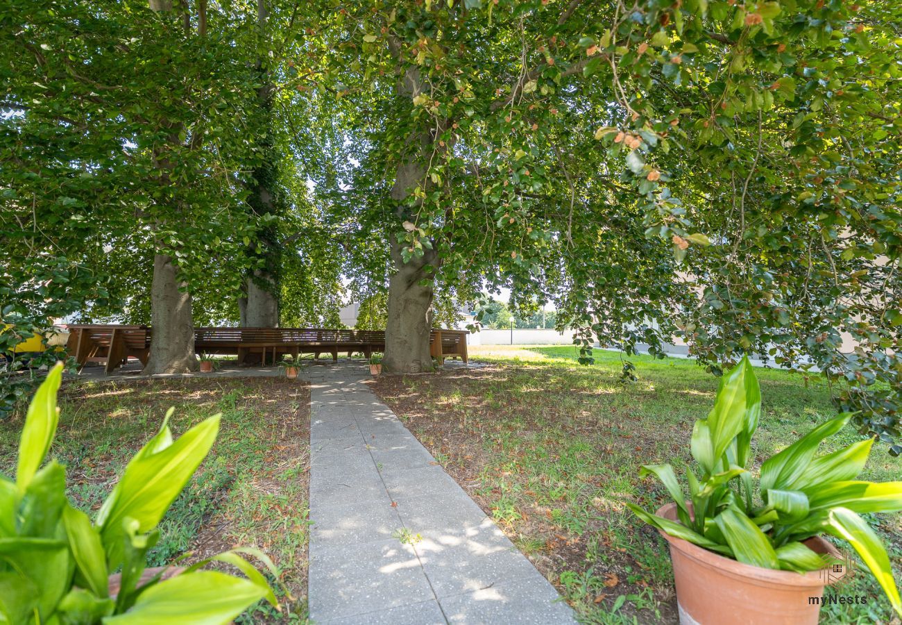 Ferienwohnung in Schwechat - Garden Stay Vienna Airport - Giardino