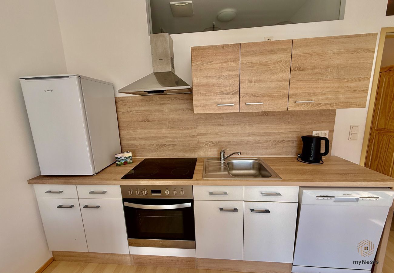 Ferienwohnung in Schwechat - Garden Stay Vienna Airport - Fiorella