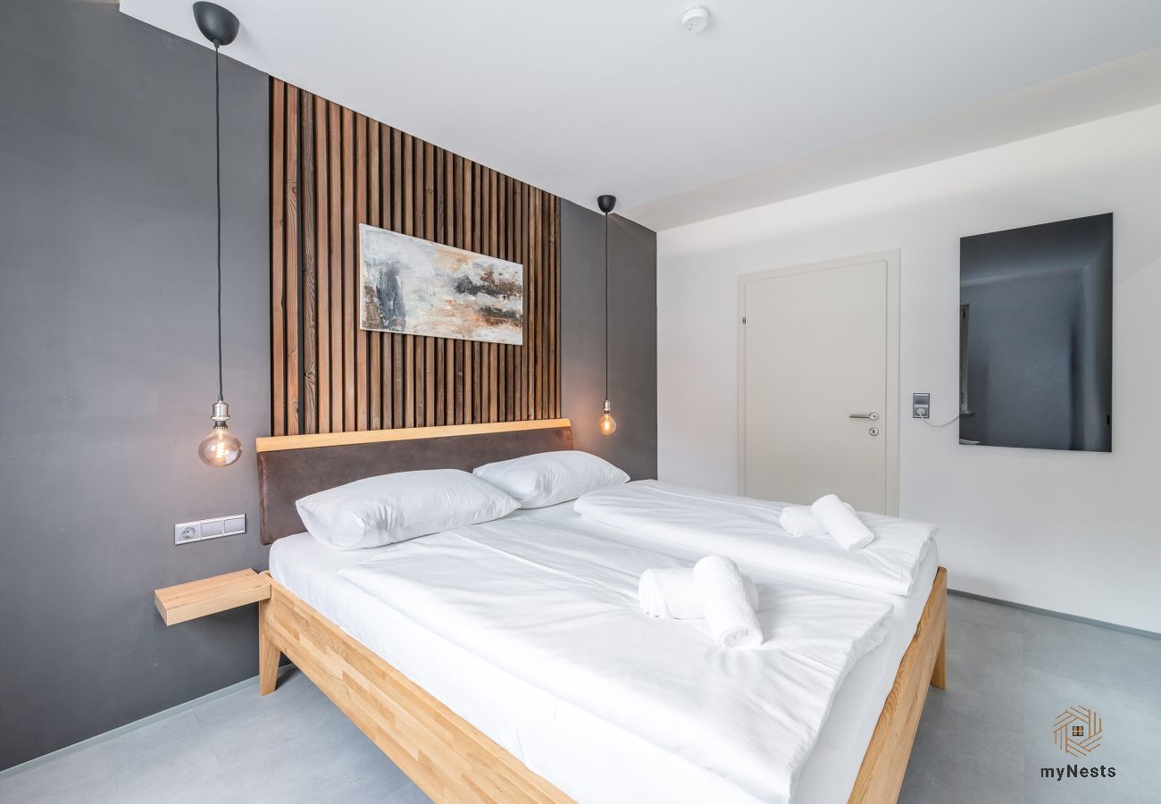 Ferienwohnung in Aigen im Ennstal - The View - Grimming Panorama