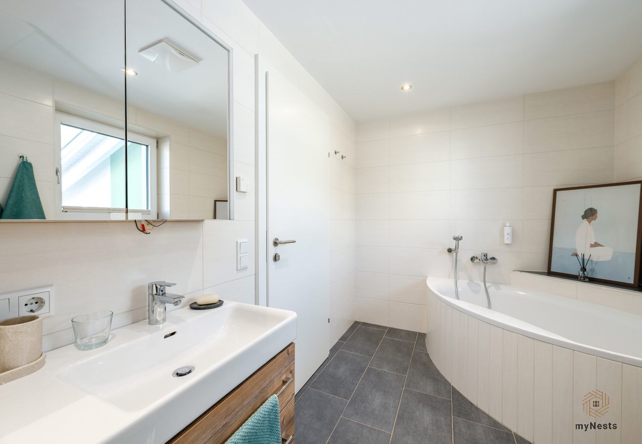 Ferienwohnung in Aich-Assach - GOAT Sun Lounge